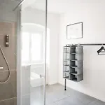 Διαμέρισμα Three Bedroom Big Kitchen Selfcheckin Street Parking