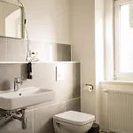 Three Bedroom Big Kitchen Selfcheckin Street Parking * Βερολίνο