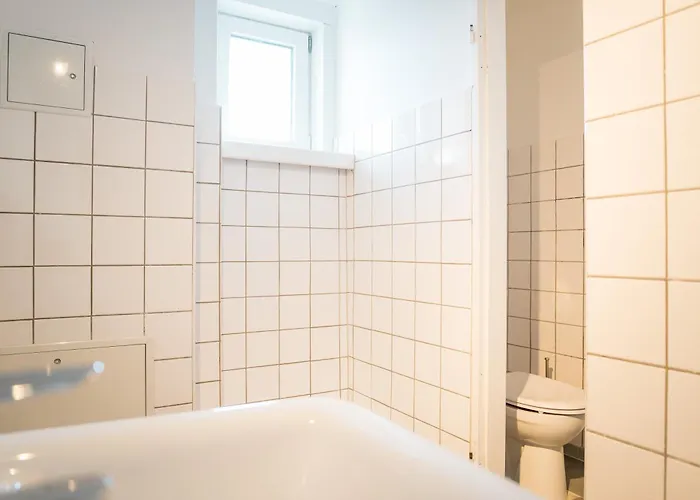 Three Bedroom Big Kitchen Selfcheckin Street Parking Berlin